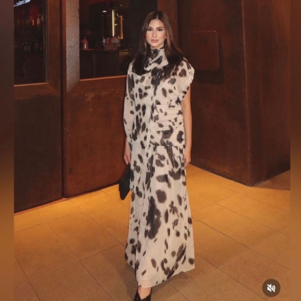 ZARA ANIMAL PRINT VOLUMINOUS DRESS ZW COLLECTION - Picture 9 of 12